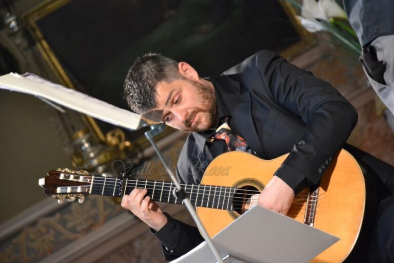 Marco Brusa in concerto all'Ossola Guitar Festival